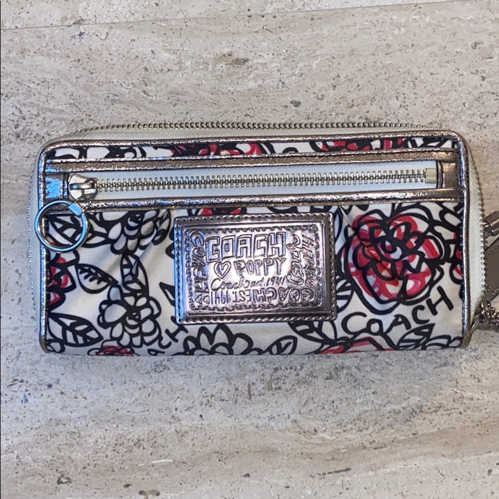 Coach Poppy Wallet